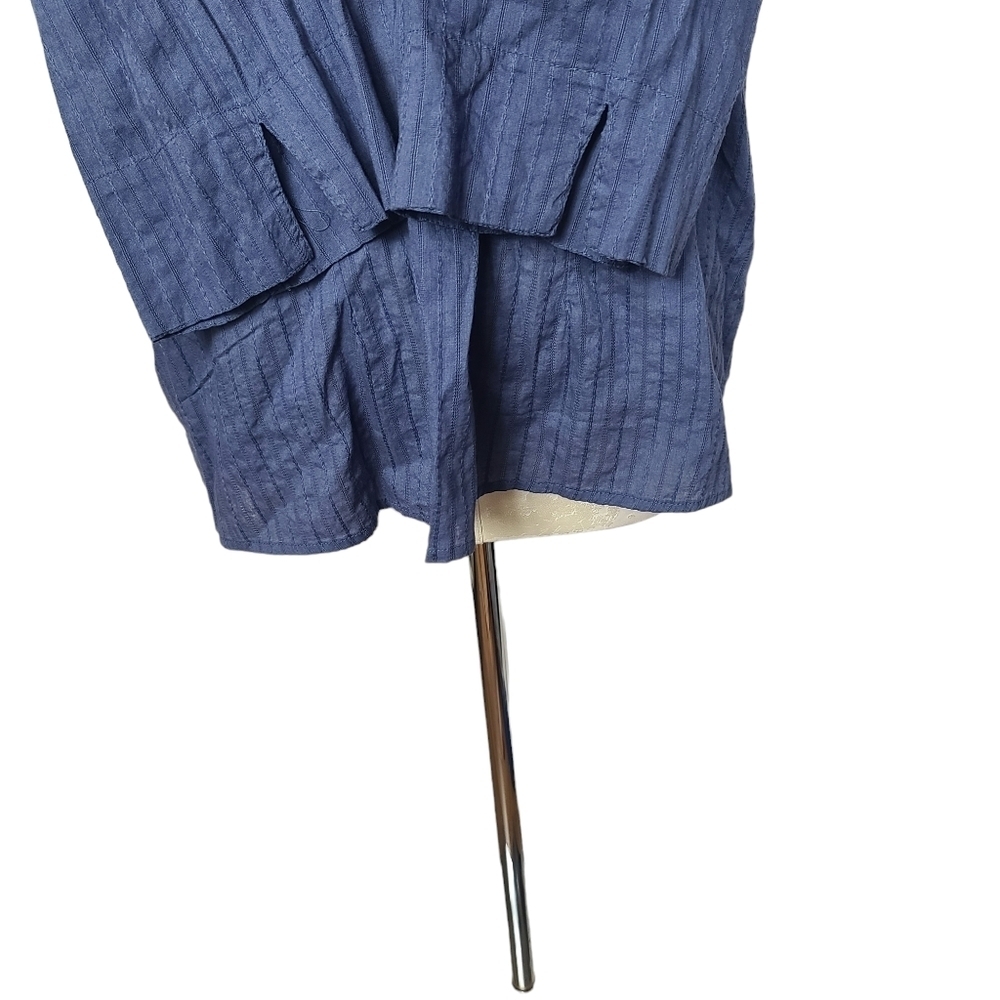 Krazy Kat Blue V Neck Button Down Top 1X - Picture 4 of 7